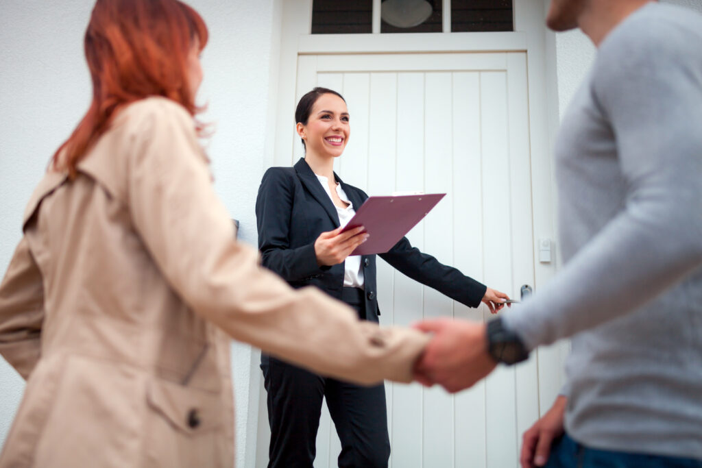 An image of an agent who has just closed a deal from a referral exchange.